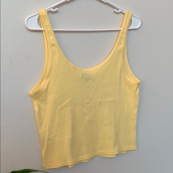 Yellow Tank/Cami Crop - Picture 4 of 6